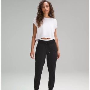 Lululemon dance studio jogger